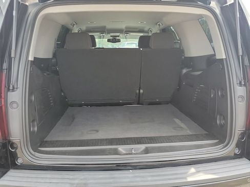 Used 2019 Chevrolet Tahoe LS RWD image 31
