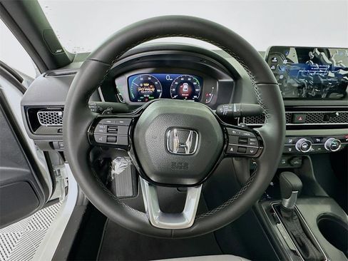 Used 2025 Honda Civic Sport Touring image 18