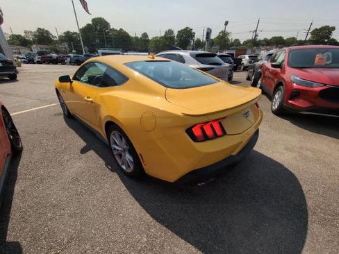 Certified 2024 Ford Mustang GT Premium image 5
