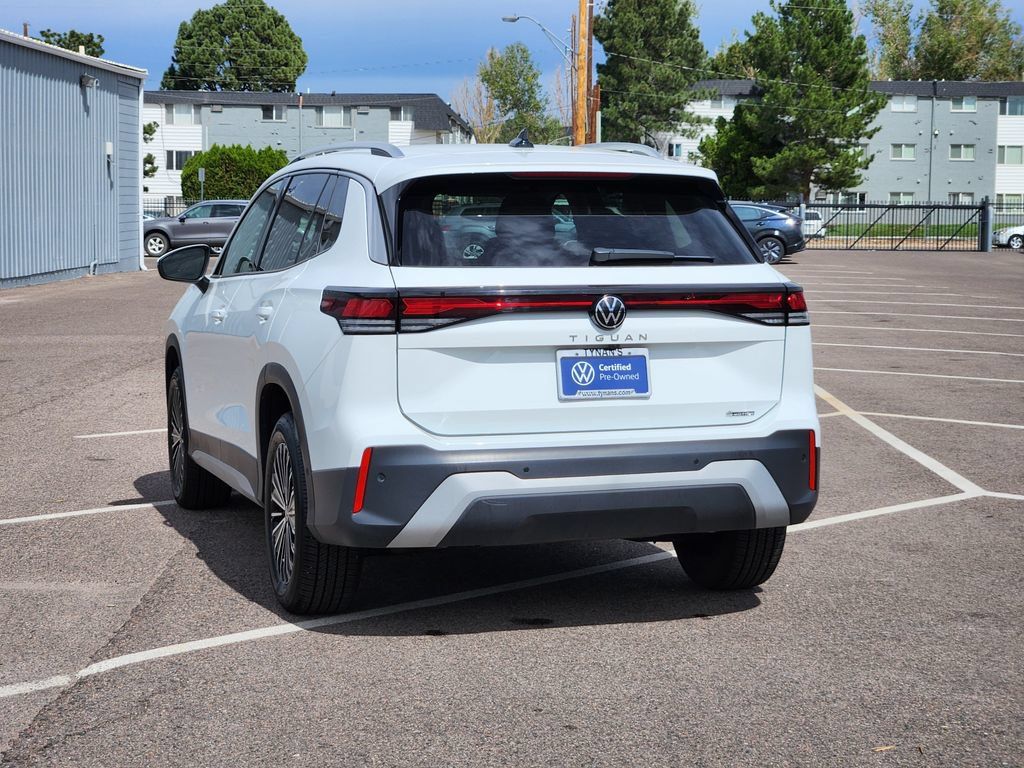 Certified 2025 Volkswagen Tiguan S AWD/4WD image 8