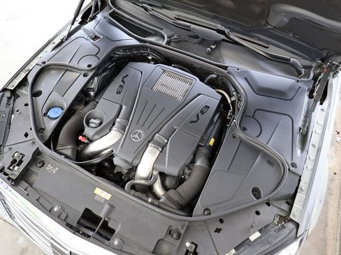Used 2015 Mercedes-Benz S 550 Sedan image 35