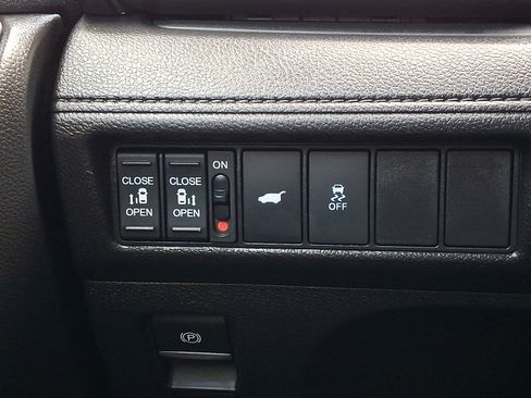 Used 2025 Honda Odyssey EX-L image 29