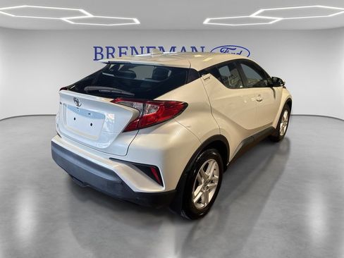 Used 2021 Toyota C-HR LE FWD image 5