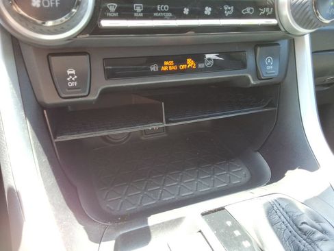 Used 2024 Toyota RAV4 XLE Premium FWD image 34