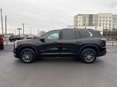 Used 2025 GMC Acadia Elevation AWD/4WD image 6