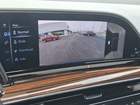 Used 2023 Cadillac Escalade ESV Premium Luxury image 22