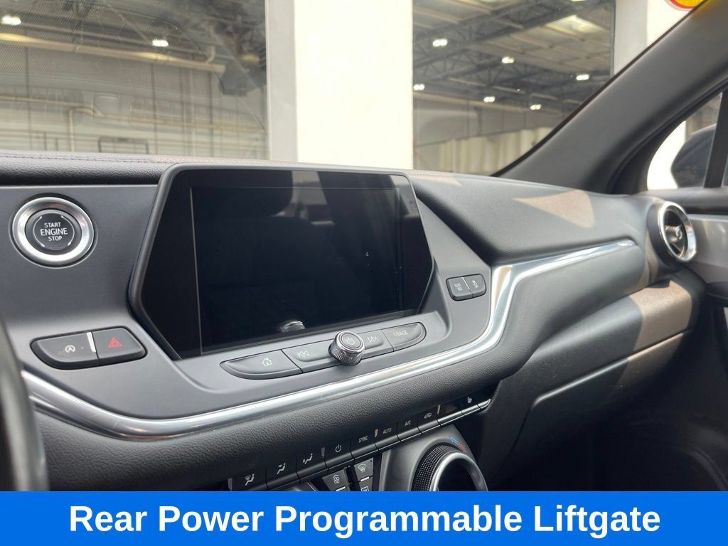 Used 2020 Chevrolet Blazer LT AWD/4WD image 16