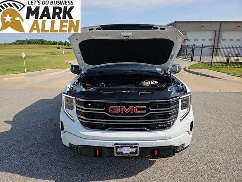 Used 2025 GMC Sierra 1500 AT4 AWD/4WD image 30