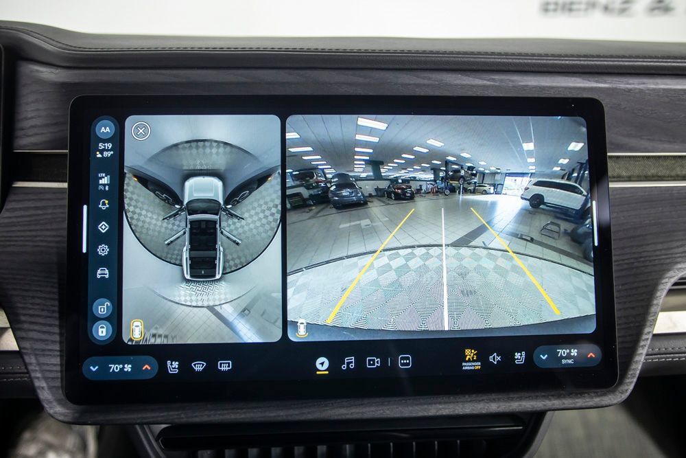 Used 2023 Rivian R1S Adventure Quad AWD/4WD image 34