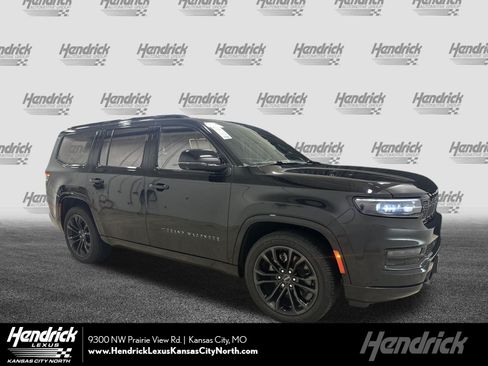 Used 2023 Jeep Grand Wagoneer Series III w/ Quick Order Packagew 28T AWD/4WD image 1