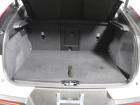 Used 2023 Volvo C40 P8 Recharge Plus AWD/4WD image 27