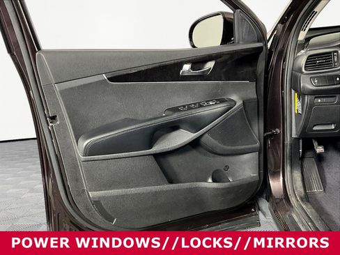 Used 2016 Kia Sorento EX FWD image 20