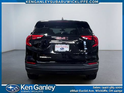 Used 2021 GMC Terrain SLE FWD image 4