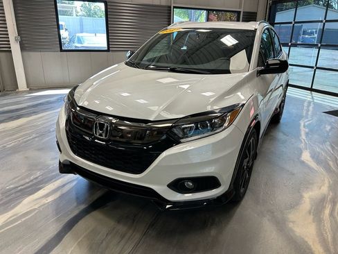 Used 2021 Honda HR-V Sport image 2