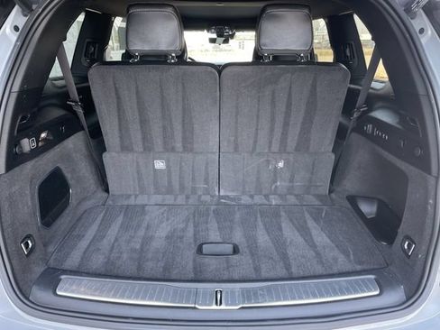 Used 2021 Jeep Grand Cherokee L Overland w/ Luxury Tech Group IV AWD/4WD image 25