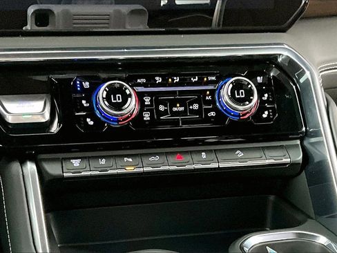 New 2026 GMC Sierra 2500 Denali Ultimate w/ Max Trailering Package image 7