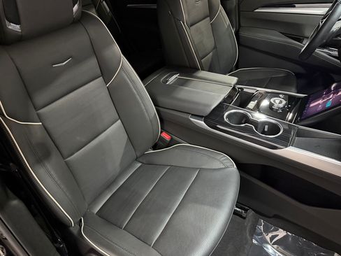 Certified 2026 Cadillac Escalade Sport w/ LPO, ONYX Package AWD/4WD image 61