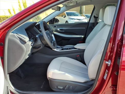 Certified 2023 Hyundai Sonata SEL image 12