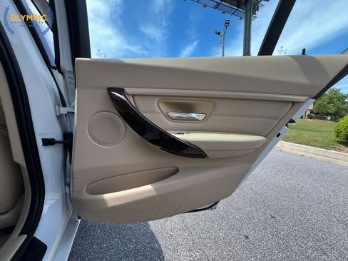 Used 2014 BMW 328i xDrive Sedan AWD/4WD image 43