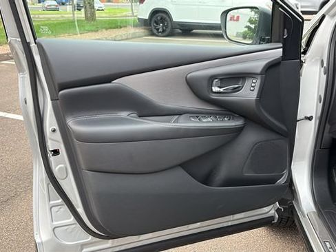 Certified 2024 Nissan Murano SL AWD/4WD image 8