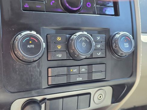 Used 2008 Ford Escape 2WD Hybrid image 38