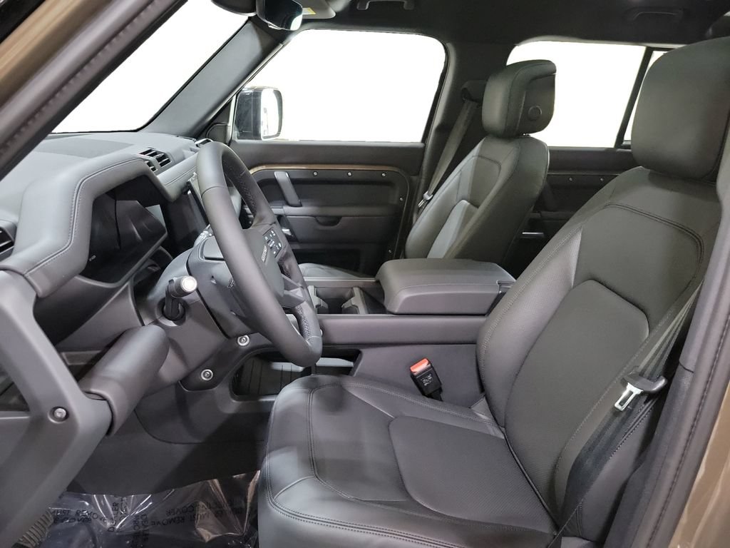 New 2026 Land Rover Defender 110 S AWD/4WD image 13