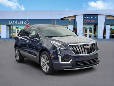Used 2024 Cadillac XT5 Premium Luxury FWD image 3