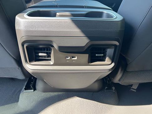 Used 2024 Chevrolet Silverado 1500 LT Trail Boss w/ Convenience Package II AWD/4WD image 20