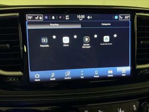 New 2026 Chrysler Pacifica Limited FWD image 38