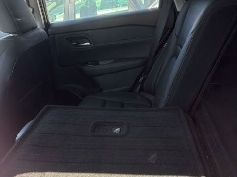 Used 2023 Nissan Rogue SL AWD/4WD image 5