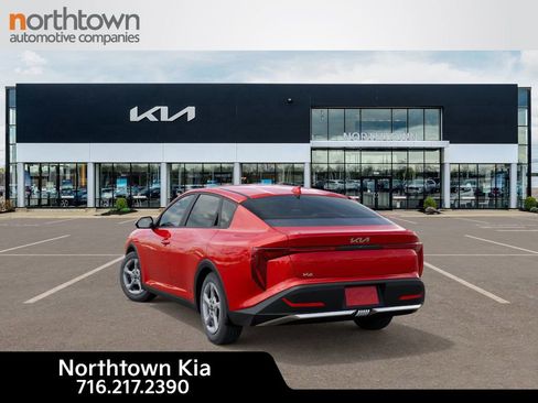 New 2025 Kia K4 LXS image 5