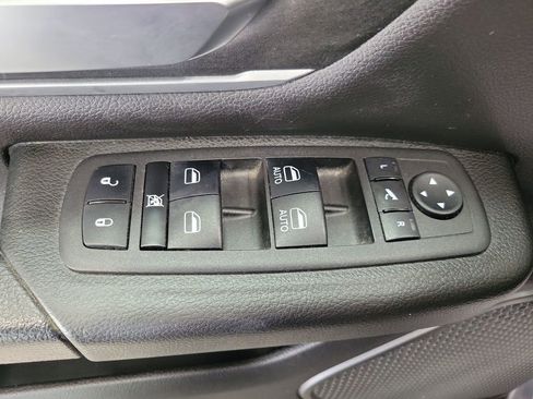 Used 2023 RAM 1500 Big Horn image 34