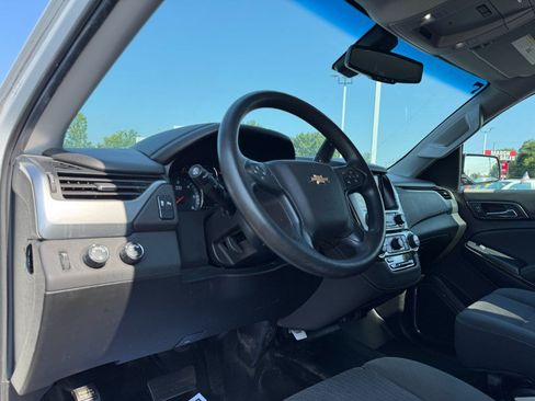 Used 2019 Chevrolet Tahoe 4WD image 14