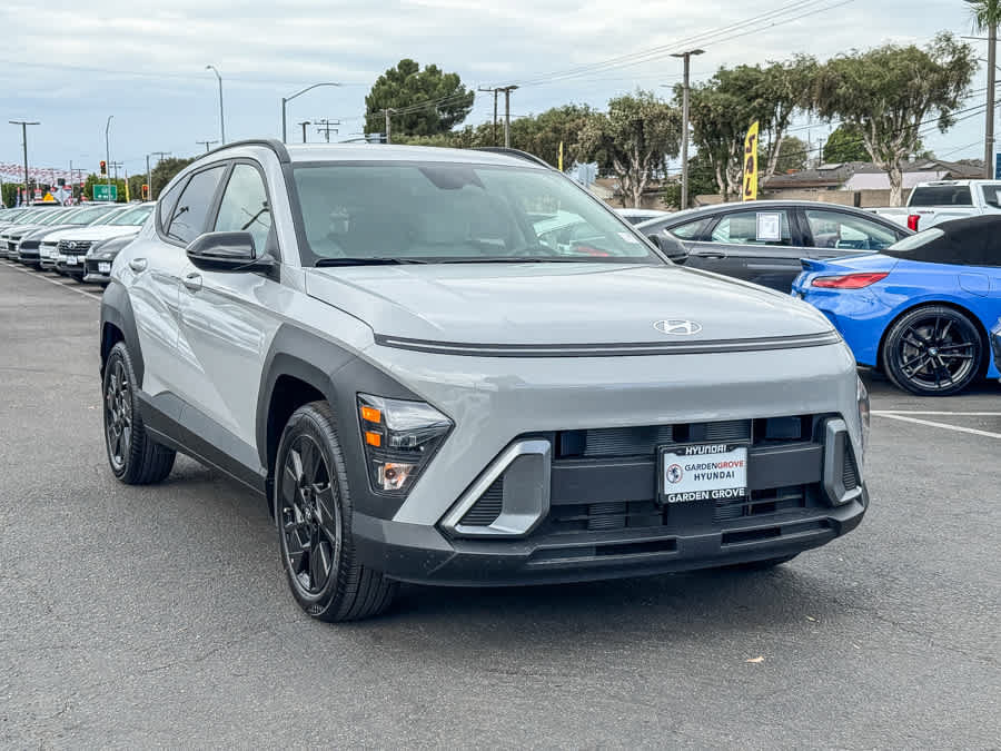 New 2027 Hyundai Kona SEL Sport FWD image 3
