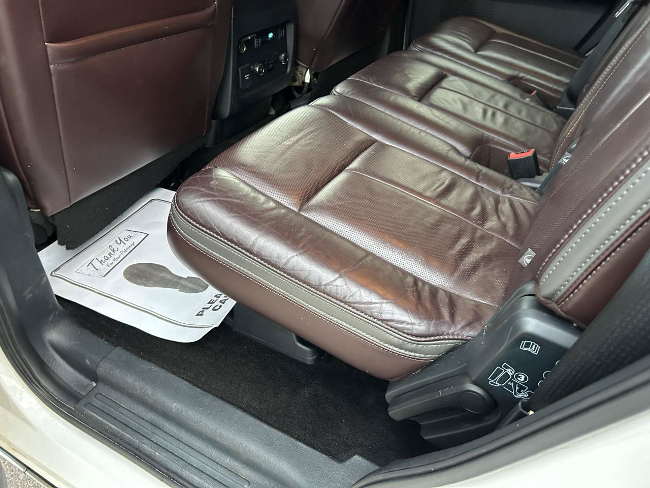 Used 2015 Ford Expedition Platinum AWD/4WD image 9