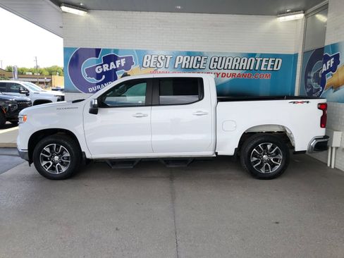 Used 2024 Chevrolet Silverado 1500 LT AWD/4WD image 5