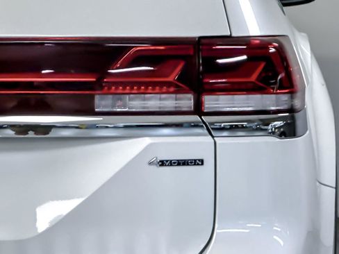 New 2026 Volkswagen Atlas SE image 26