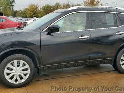 Used 2016 Nissan Rogue S w/ Appearance Package