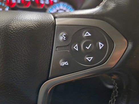 Used 2018 Chevrolet Silverado 1500 LT RWD image 47