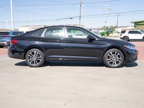 New 2026 Volkswagen Jetta Sport image 7