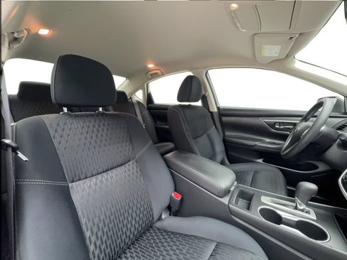 Used 2018 Nissan Altima 2.5 S w/ S Convenience Package FWD image 30