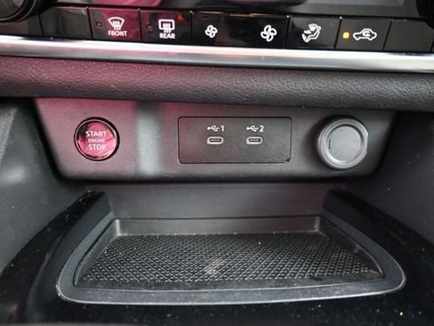 Used 2025 Nissan Rogue SV AWD/4WD image 20