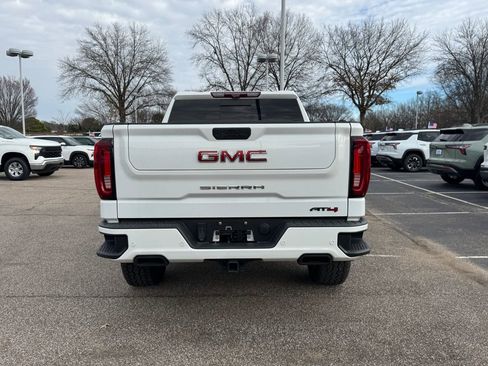 Used 2021 GMC Sierra 1500 AT4 w/ AT4 Value Package image 5