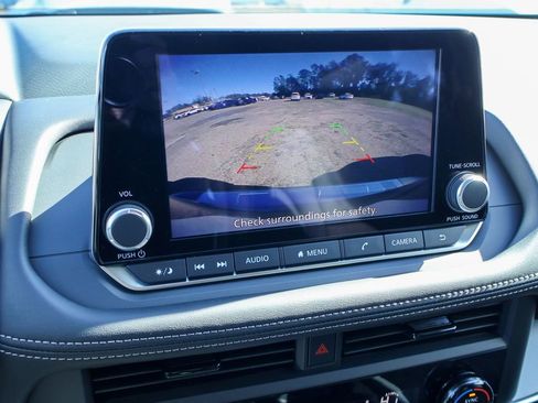 New 2026 Nissan Rogue SV image 4