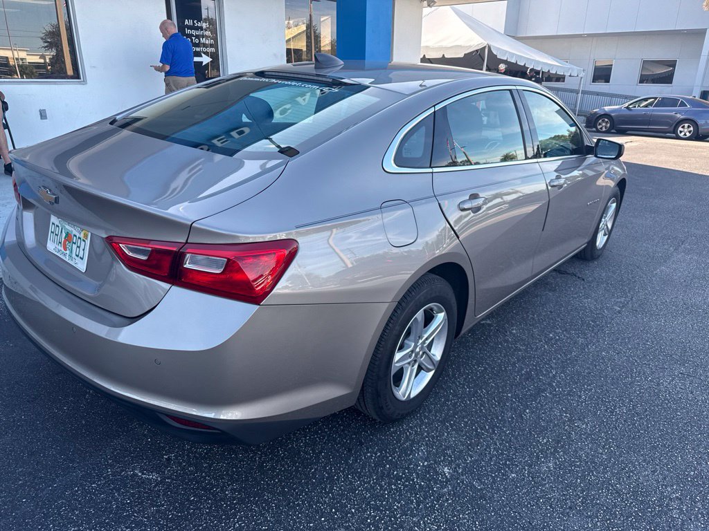 Certified 2024 Chevrolet Malibu LS FWD image 5