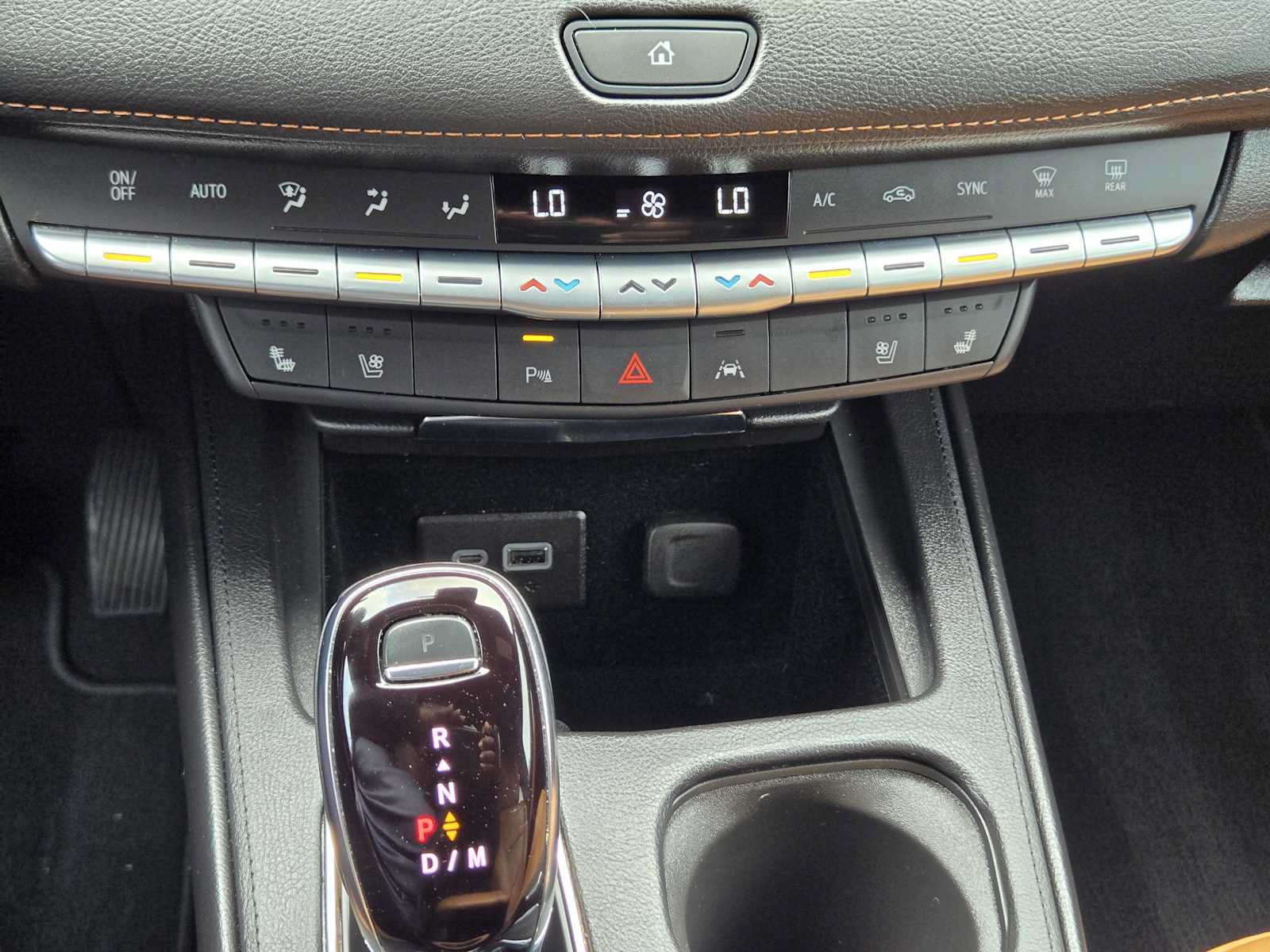 Certified 2023 Cadillac XT4 Premium Luxury FWD image 20