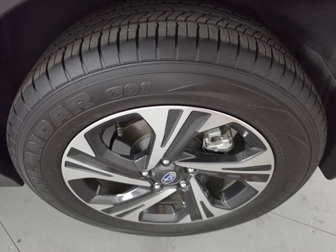 Used 2024 Subaru Crosstrek 2.0i Premium AWD/4WD image 10