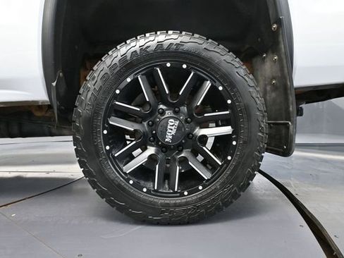 Used 2017 GMC Sierra 2500 Denali AWD/4WD image 14