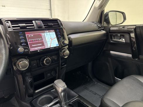 Used 2020 Toyota 4Runner TRD Off-Road Premium w/ Moonroof Package image 13