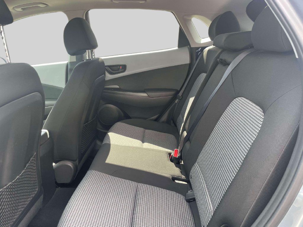Used 2019 Hyundai Kona SEL w/ SEL Tech Package 02 AWD/4WD image 12